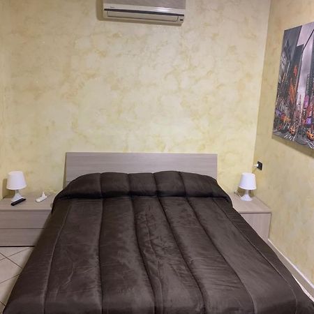 Airport Bedroom House Catania Luaran gambar